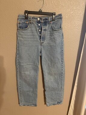 Levi's Light Blue Ribcage Straight Ankle Jeans